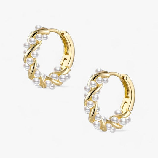 Circle Pearl Earrings